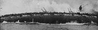 Crucero acorazado alemán hundiéndose en 1914. Ampliar imagen