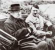 El presidente Hindenburg comparte coche con Hitler. Ampliar imagen