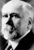 Raymond Poincaré (1860-1934). Fue jefe de gobierno en cinco ocasiones y presidente de la República en una. Ampliar imagen