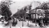 Boulevard de París.  El artífice de la renovación urbanística del viejo  París fue obra del  barón Haussmann. Ampliar imagen